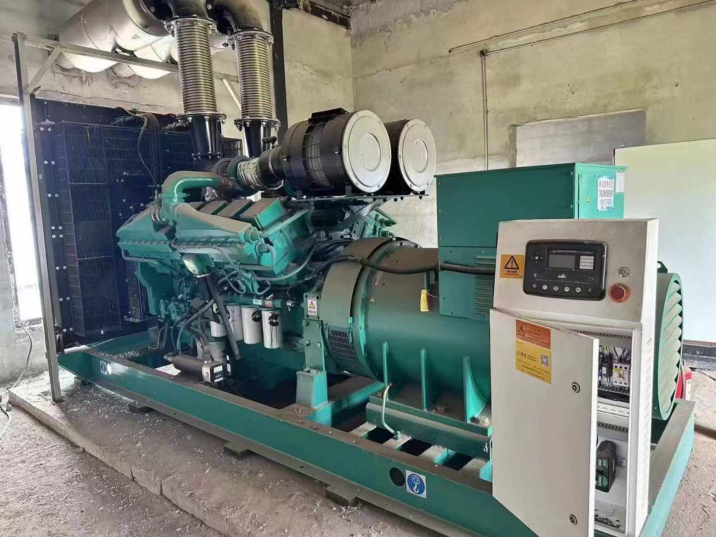 山丹无功补偿装置的性能评估需要考虑哪些因素？